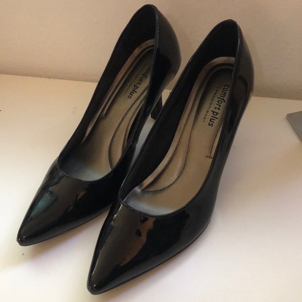 Black patent heels